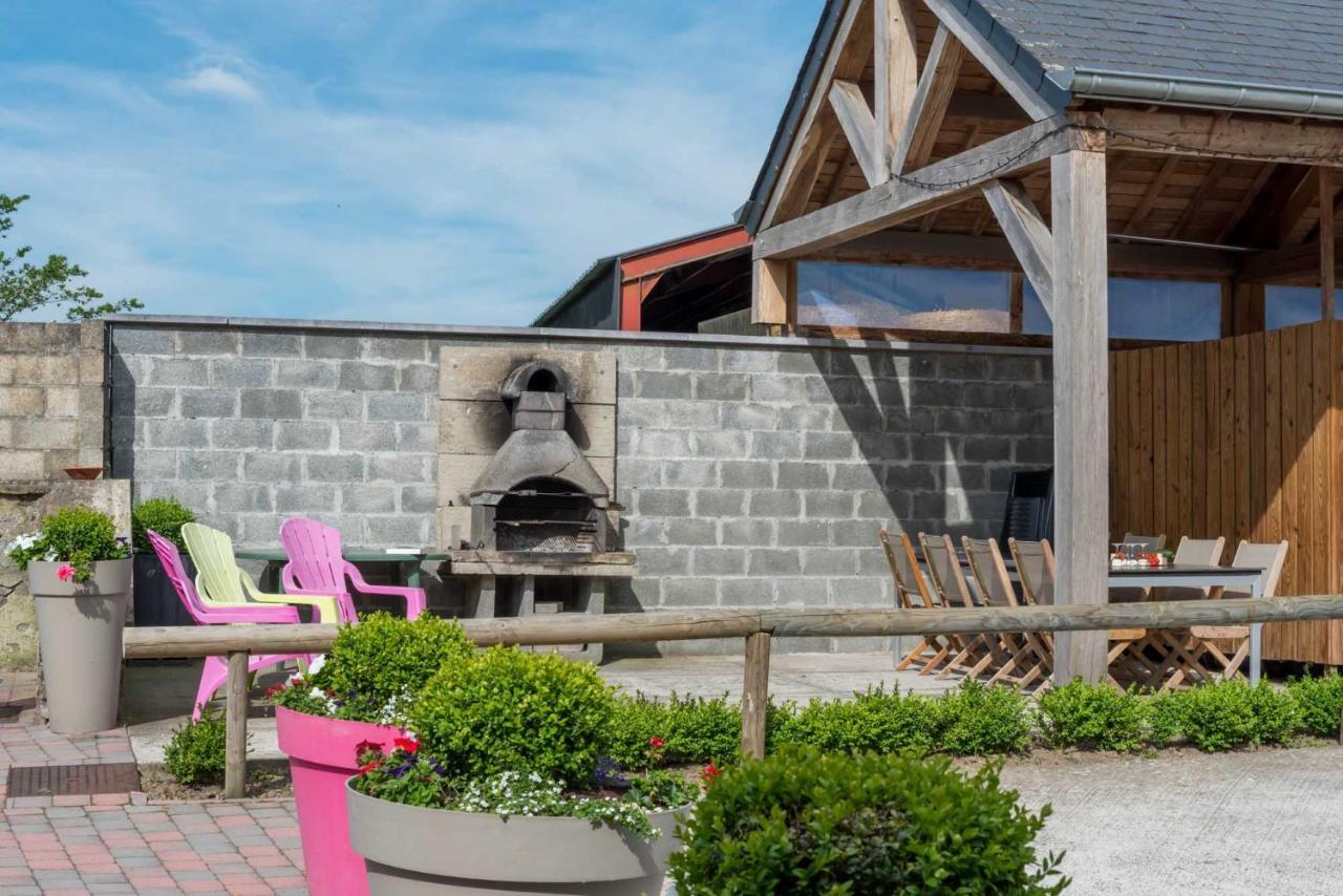 Chateau Ferme De Laval Sainte-Ode ภายนอก รูปภาพ